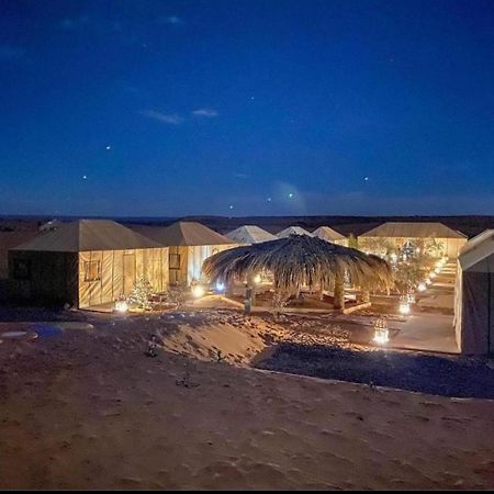Отель Sahara Nomad Camp Мерзуга Экстерьер фото