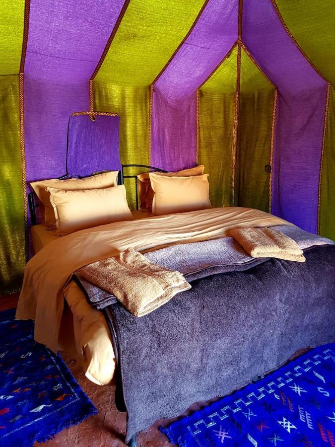 Отель Sahara Nomad Camp Мерзуга Экстерьер фото